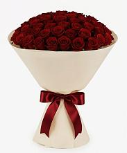 Букет 101 Бордовая роза Блэк Бакарра в Уральском