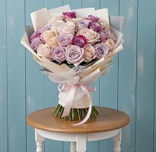 Букет цветов из:  Розы в Уральском