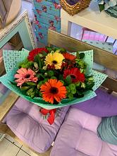 Букет цветов из:  Герберы, Хризантемы и Альстромерии #REPLACE_PRED# Уральском