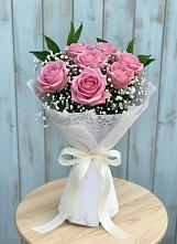 Букет цветов из:  Розы в Уральском