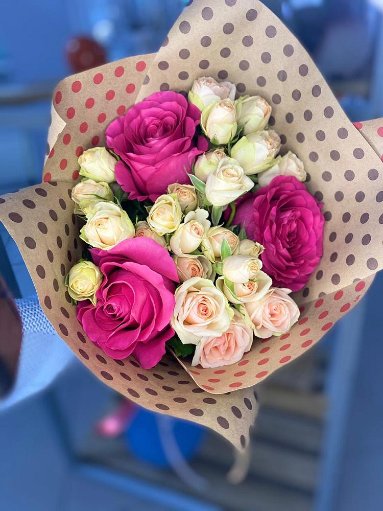 Букет цветов из: Розы в Уральском