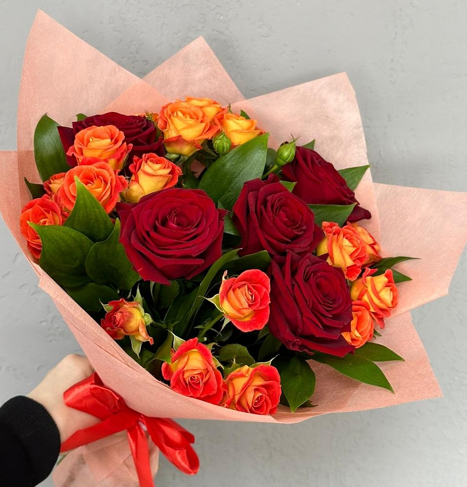 Букет Любовь и восторг в Уральском