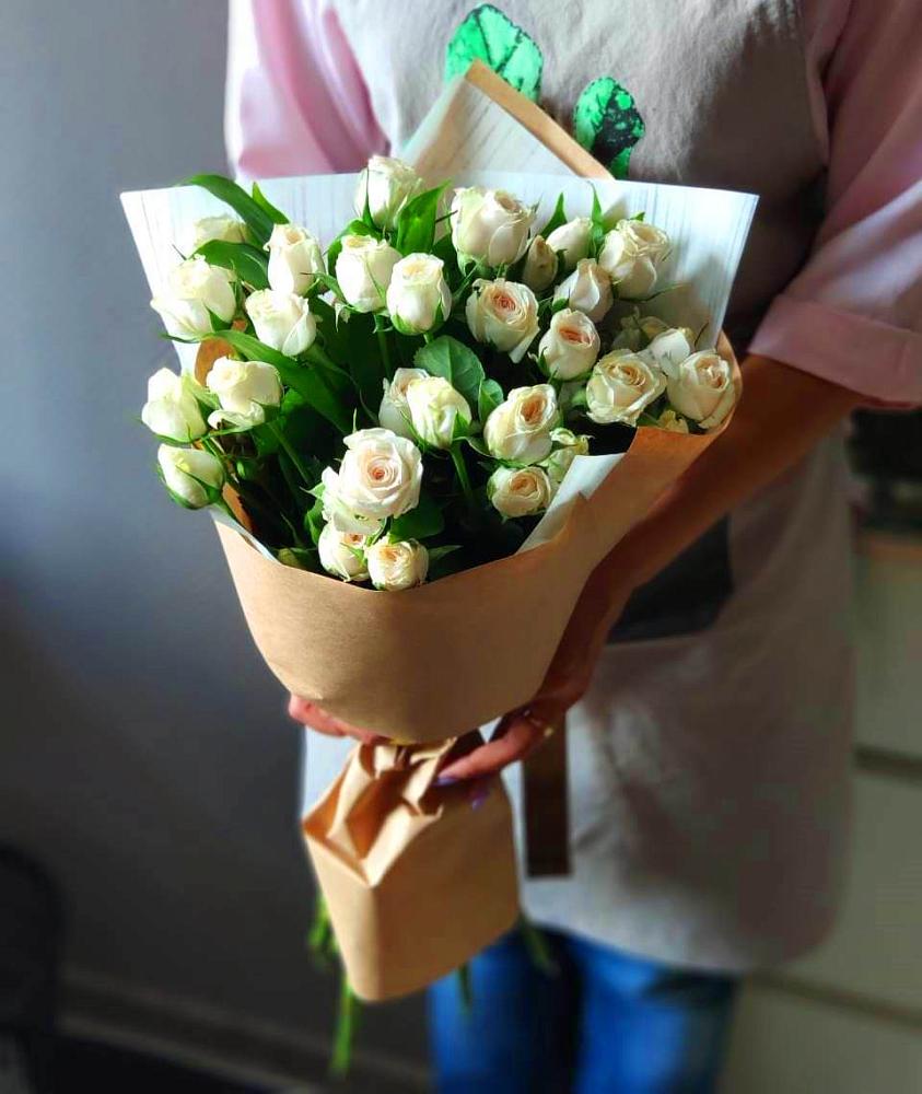 Букет цветов из: Розы в Уральском