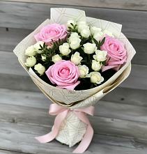 Букет цветов из:  Розы #REPLACE_PRED# Уральском