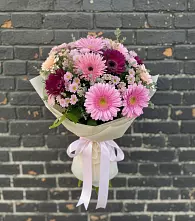 Букет цветов из:  Герберы и Хризантемы в Уральском
