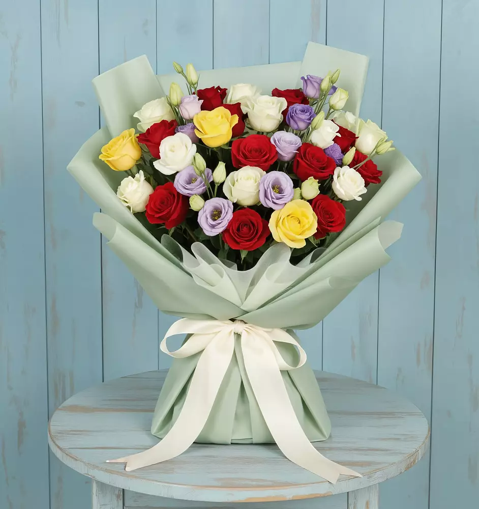 Букет цветов из: Розы в Уральском