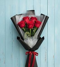 Букет цветов из:  Розы в Уральском