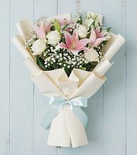 Букет цветов из:  Лилии в Уральском