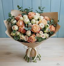 Букет цветов из:  Альстромерии и Розы в Уральском
