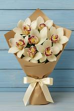 Букет цветов из:  Орхидеи и Розы в Уральском